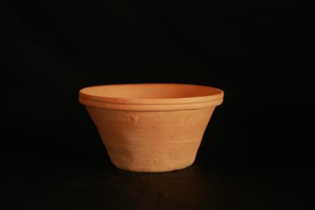 <b>flower pot</b>