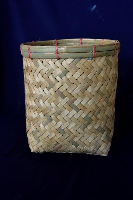 <b>storage basket</b>