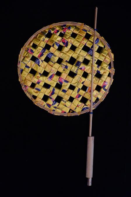 <b>hand fan</b>