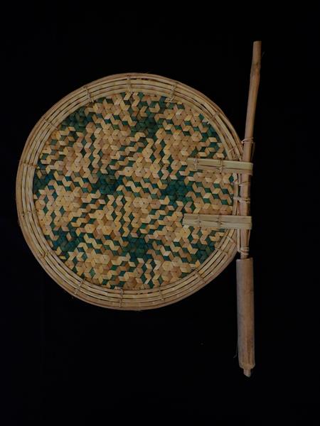 <b>hand fan</b>