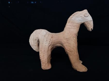 <b>horse figurine</b>