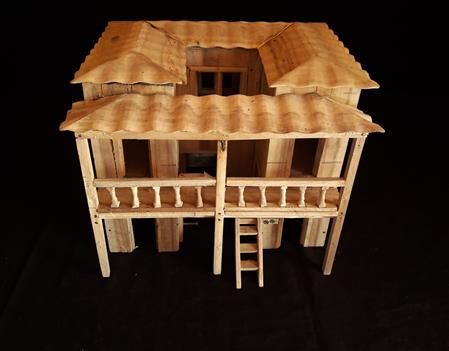 <b>wooden house</b>