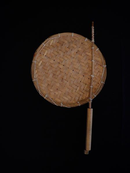 <b>hand fan</b>