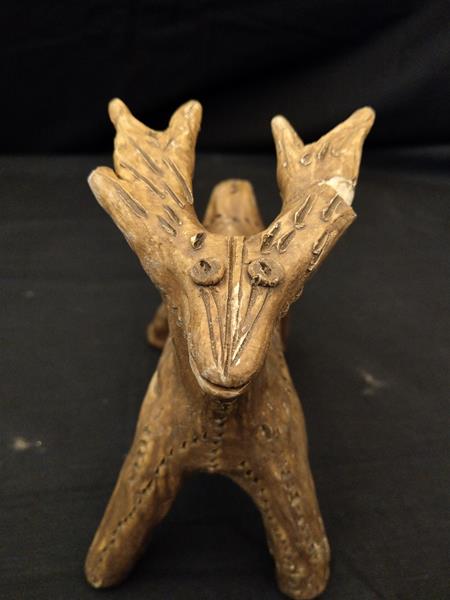 <b>deer figurine</b>